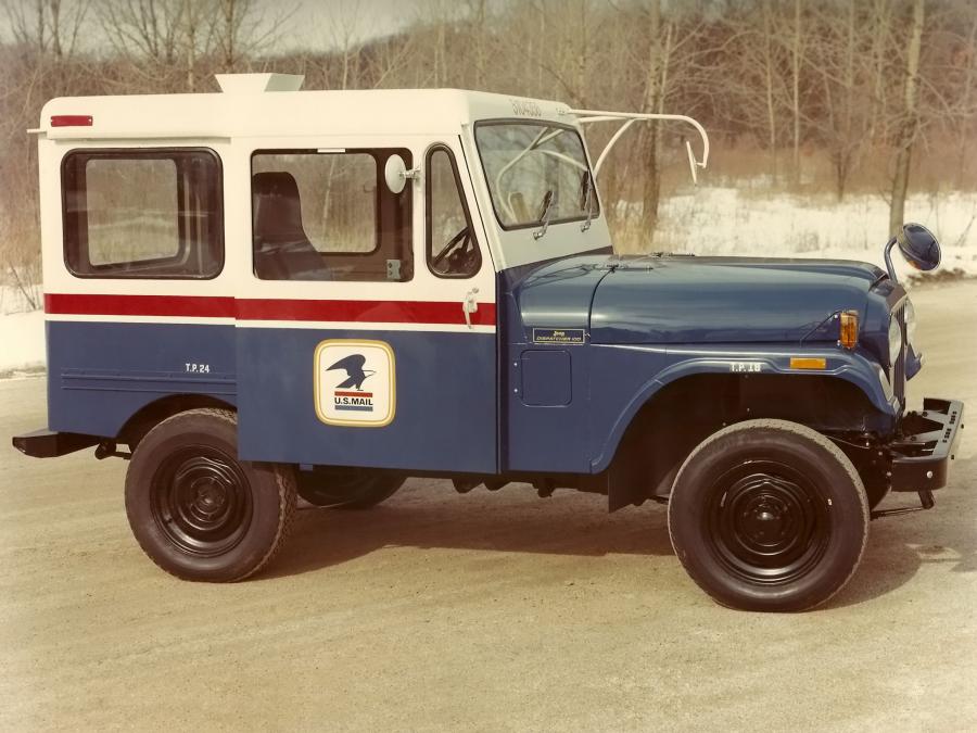  Jeep Dispatcher 100 1975 года  (фото 1 из 1)